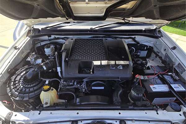 2013 Toyota Hilux SR5 KUN26R 4X4