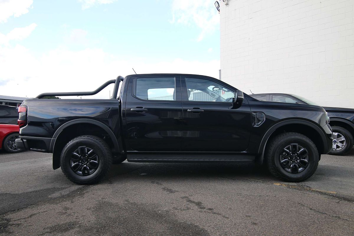 2024 Ford Ranger Black Edition 4X4 2.0L