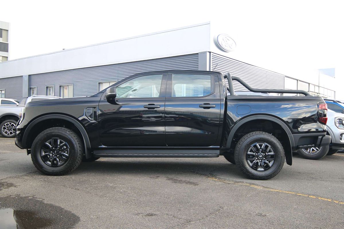 2024 Ford Ranger Black Edition 4X4 2.0L