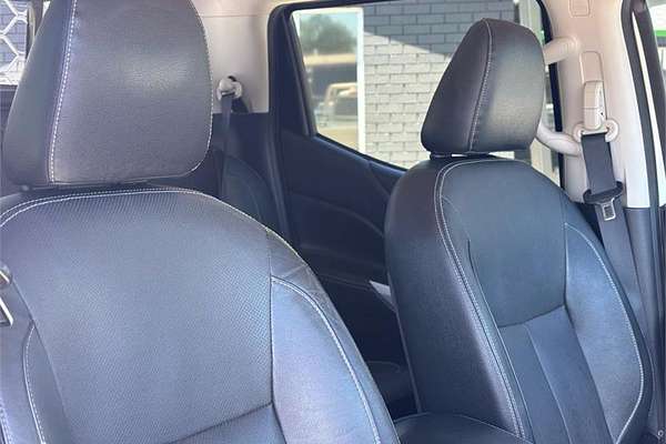 2017 Nissan Navara ST-X D23 SERIES II 4X4
