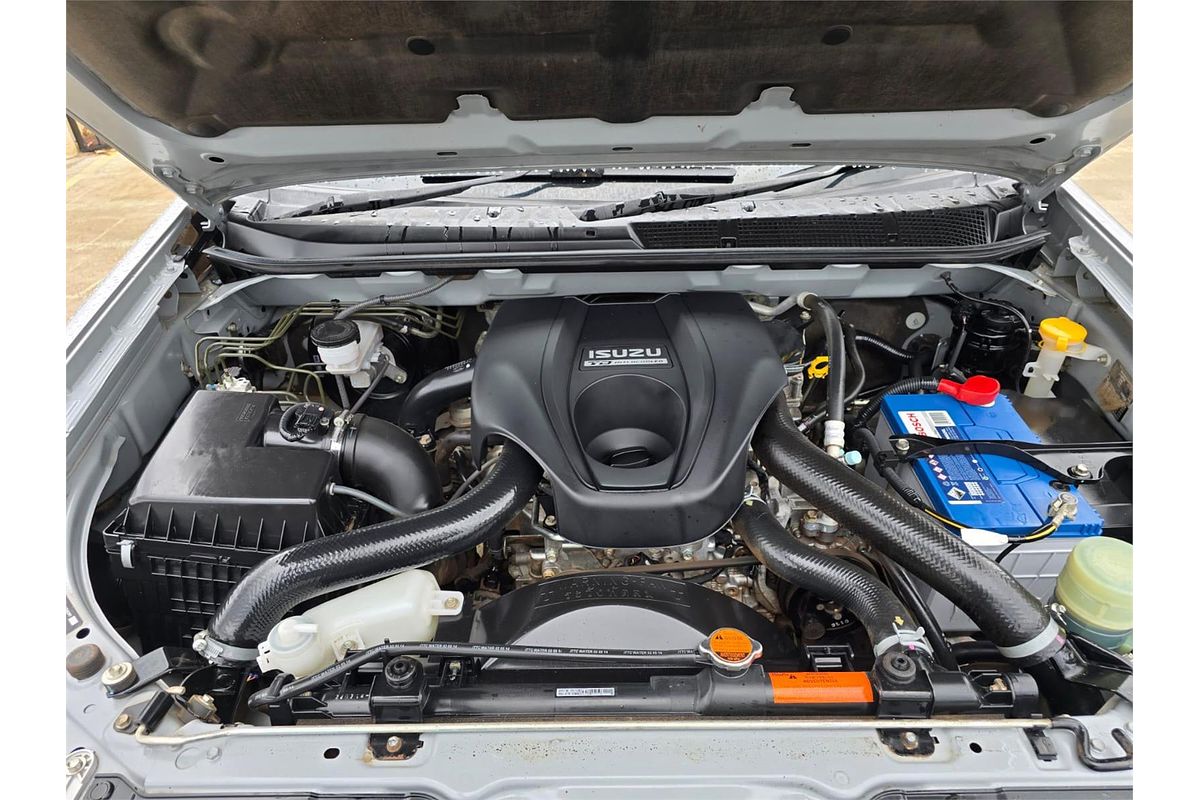 2014 Isuzu MU-X LS-T