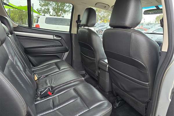 2014 Isuzu MU-X LS-T