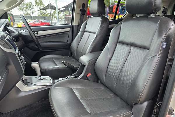 2014 Isuzu MU-X LS-T