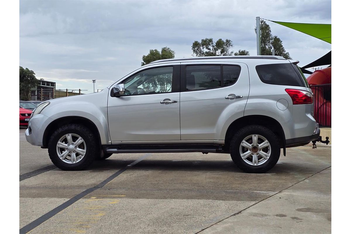 2014 Isuzu MU-X LS-T