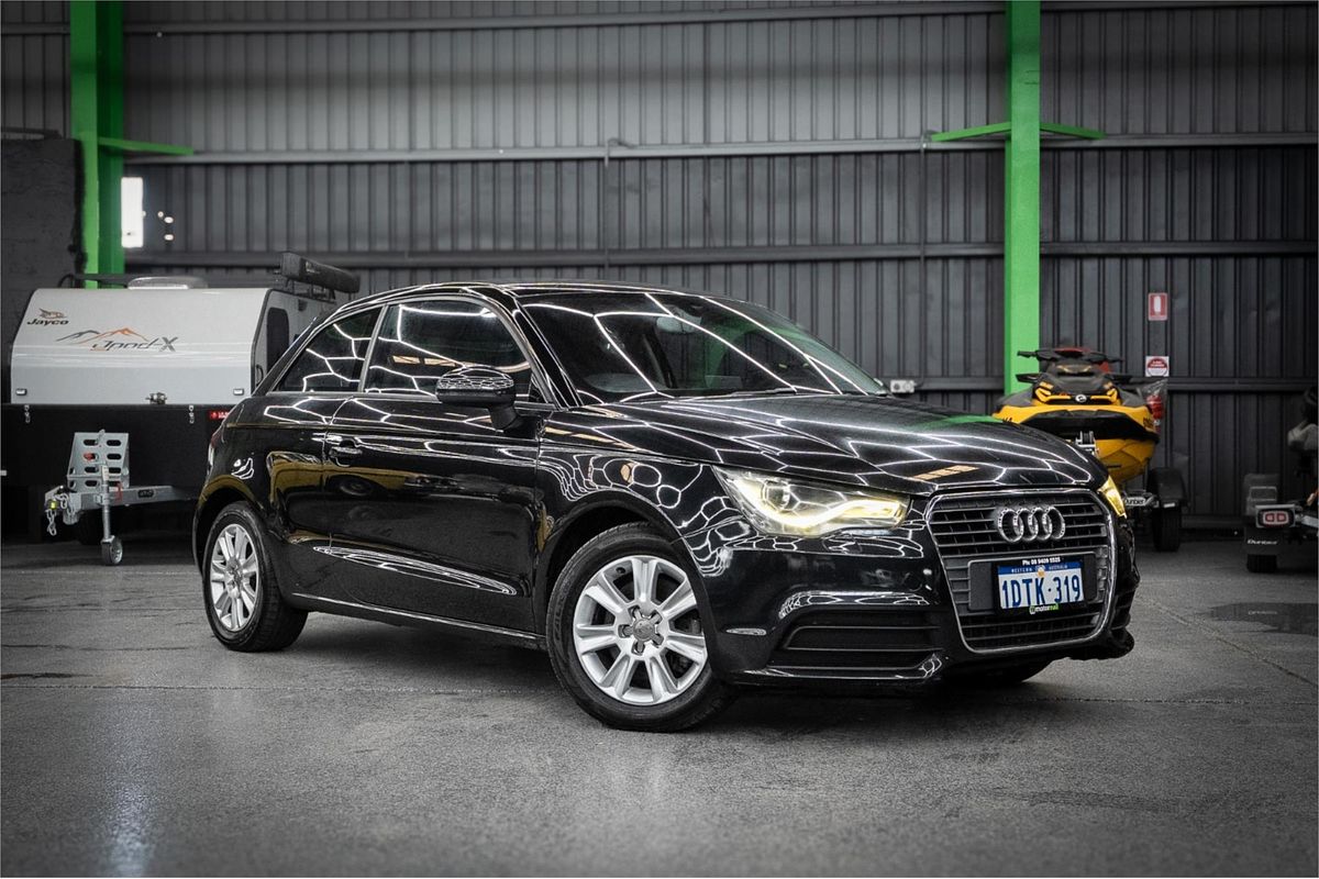 2011 Audi A1 Attraction 8X