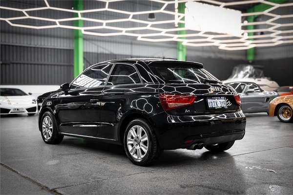 2011 Audi A1 Attraction 8X