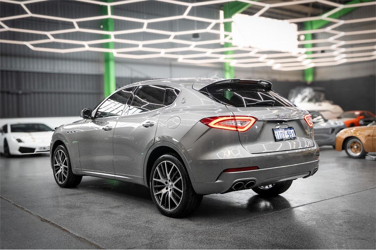 2017 Maserati Levante M161