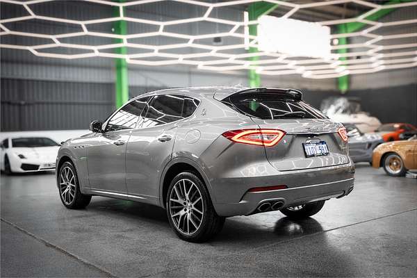 2017 Maserati Levante M161