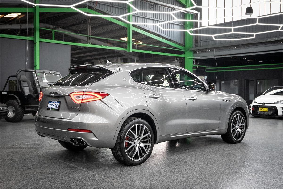 2017 Maserati Levante M161