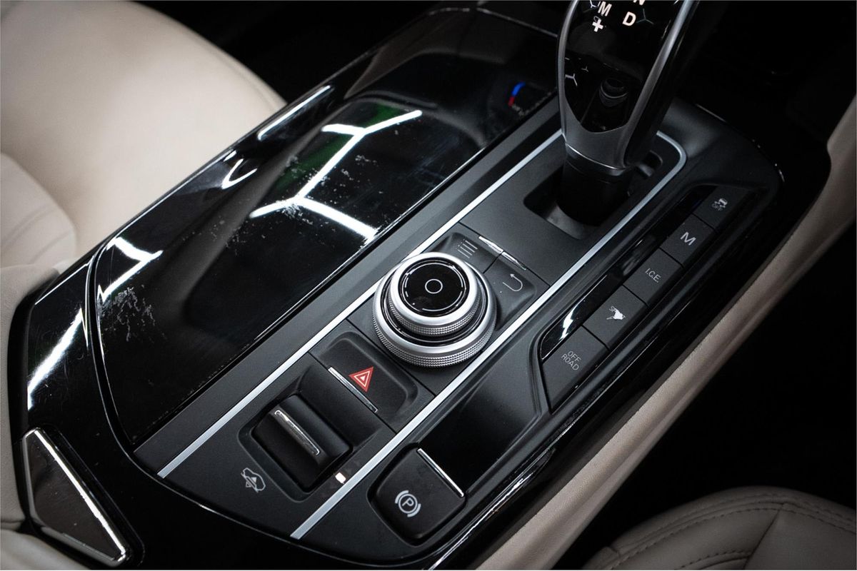 2017 Maserati Levante M161