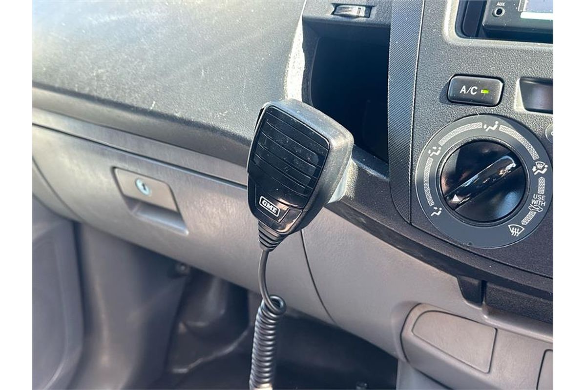 2011 Toyota Hilux SR KUN26R 4X4