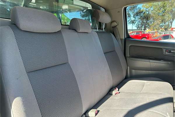 2011 Toyota Hilux SR KUN26R 4X4