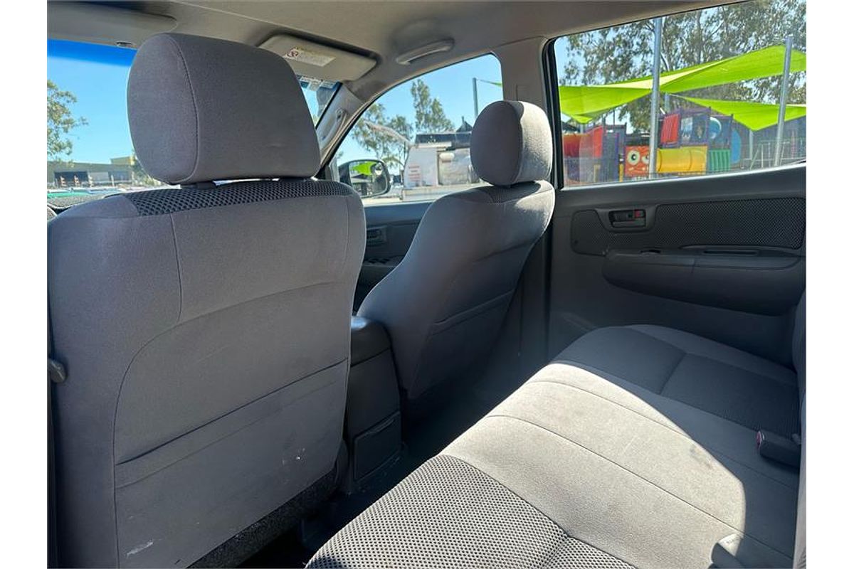 2011 Toyota Hilux SR KUN26R 4X4