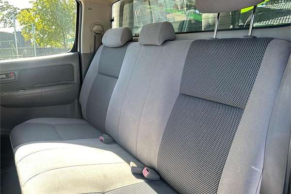 2011 Toyota Hilux SR KUN26R 4X4