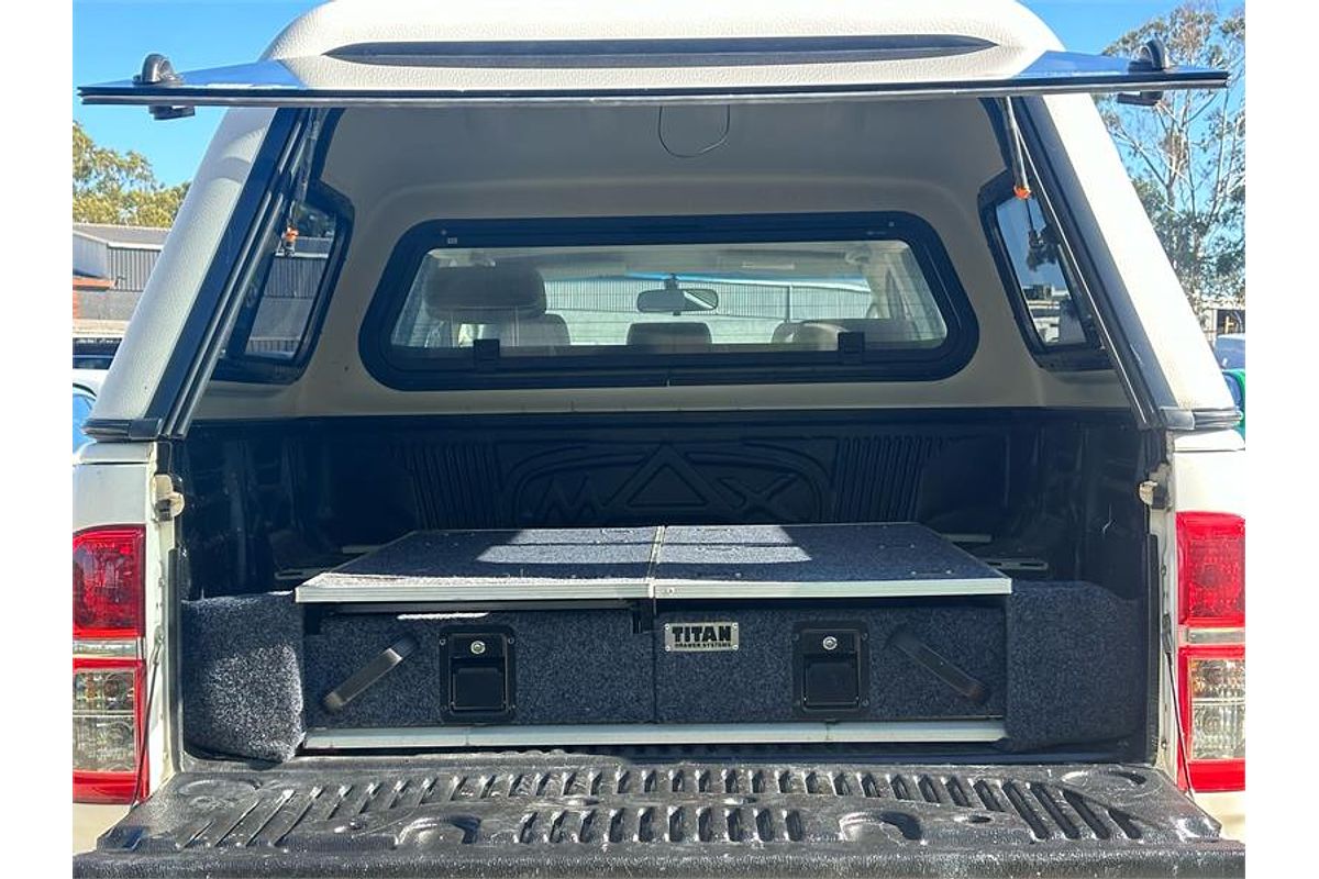 2011 Toyota Hilux SR KUN26R 4X4