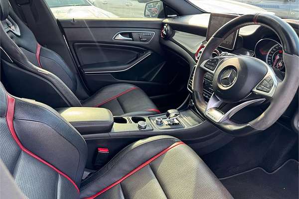 2016 Mercedes-Benz CLA 45 4MATIC 117 MY16