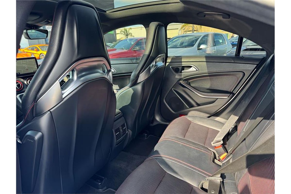 2016 Mercedes-Benz CLA 45 4MATIC 117 MY16