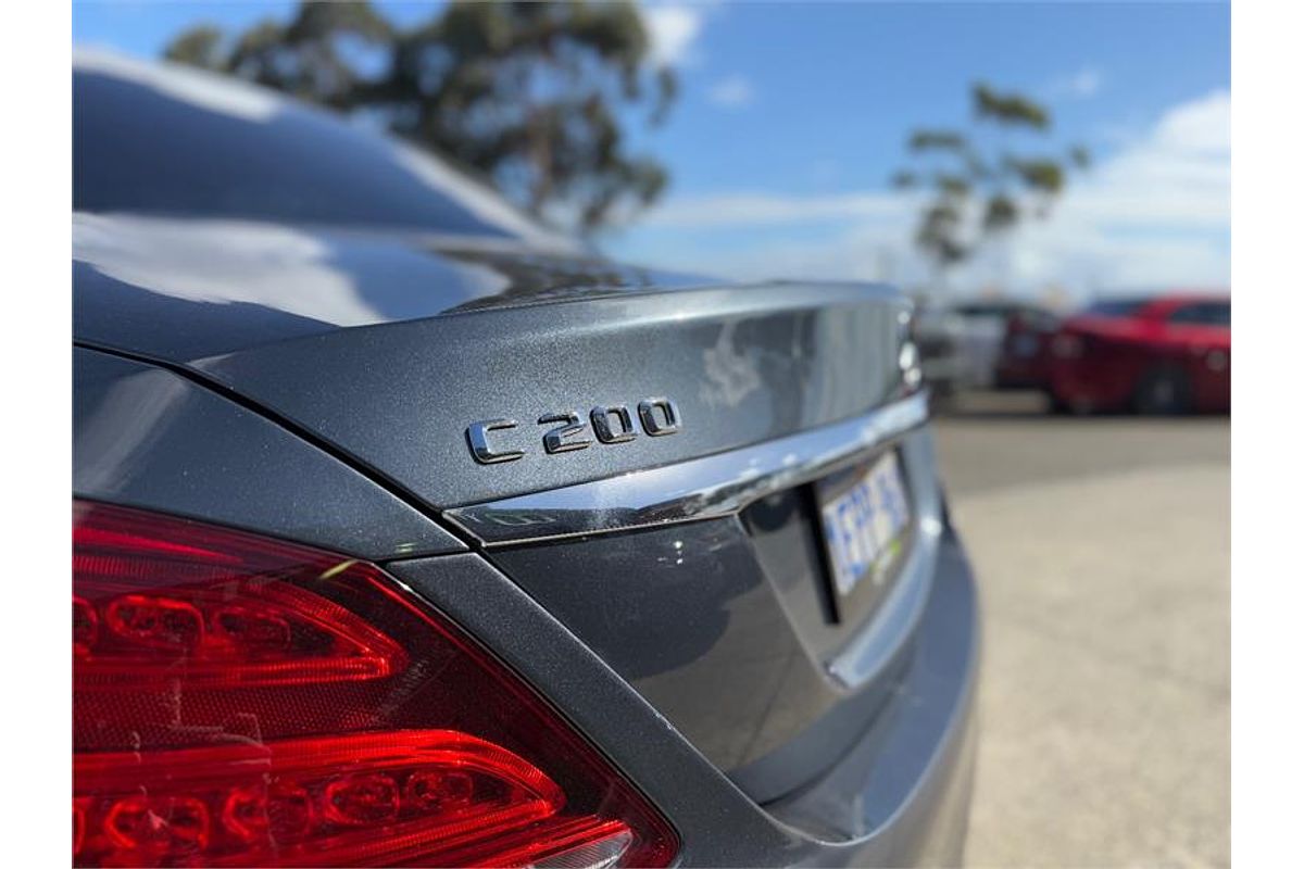 2014 Mercedes-Benz 200 BLUETEC 205