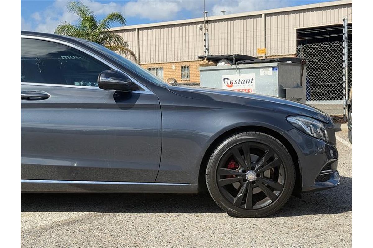 2014 Mercedes-Benz 200 BLUETEC 205