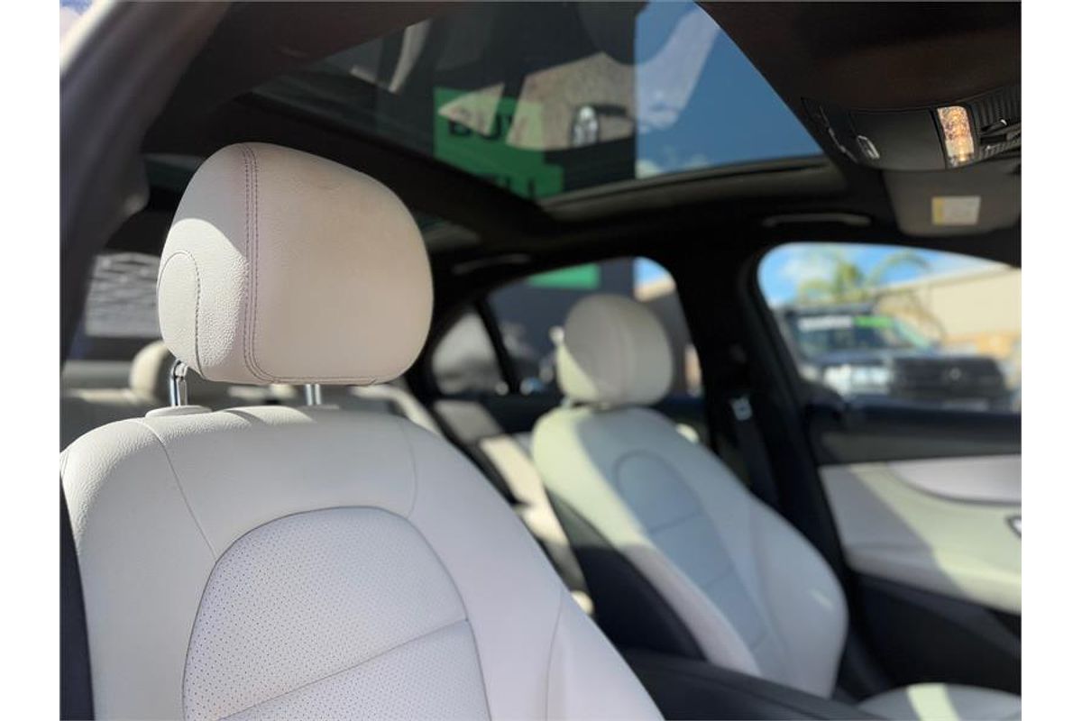 2014 Mercedes-Benz 200 BLUETEC 205