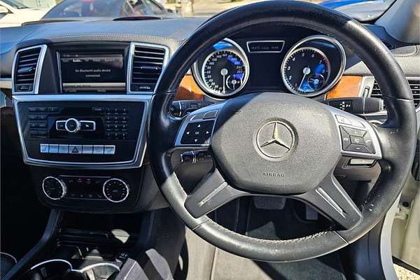 2012 Mercedes-Benz ML 500 (4x4) 166
