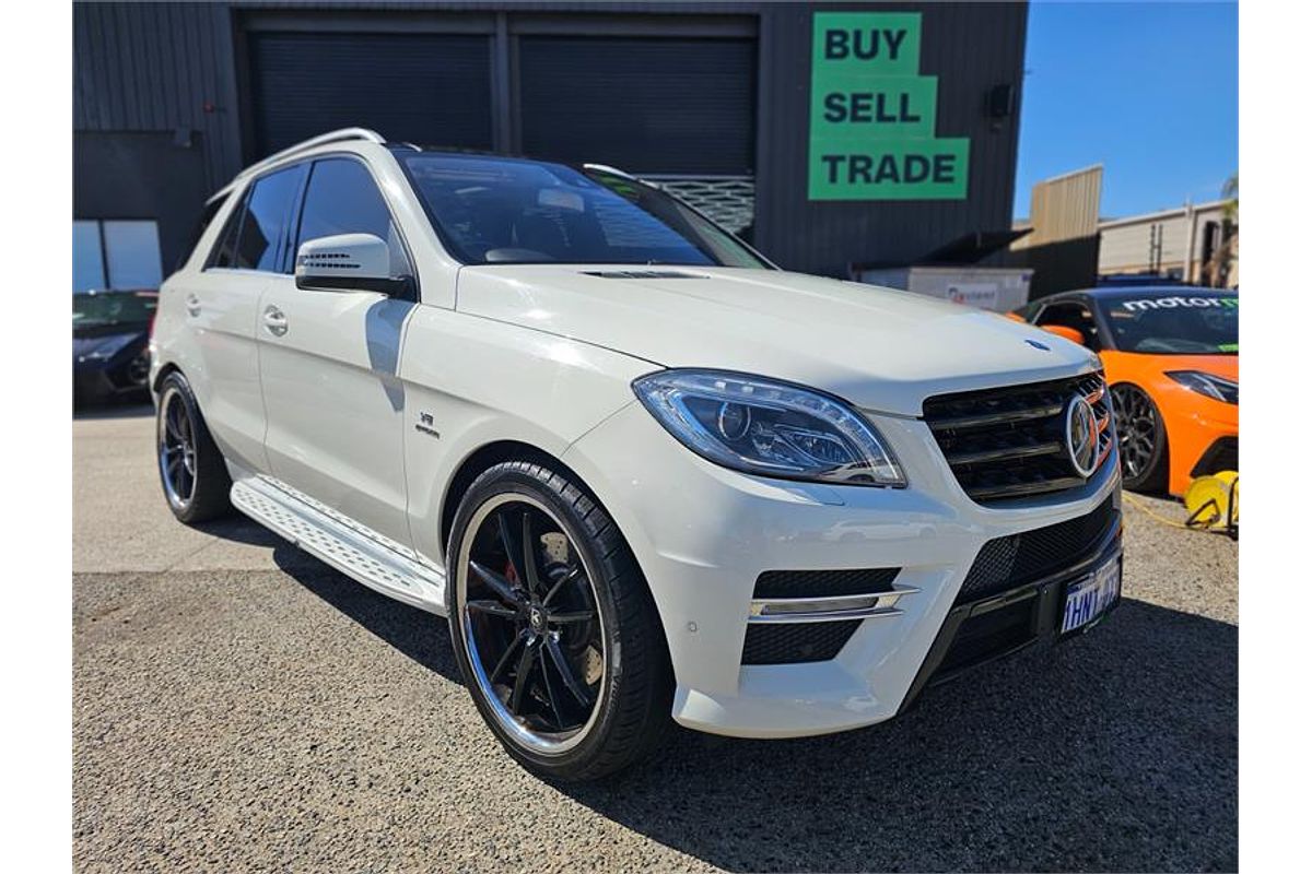 2012 Mercedes-Benz ML 500 (4x4) 166