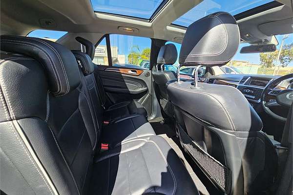 2012 Mercedes-Benz ML 500 (4x4) 166