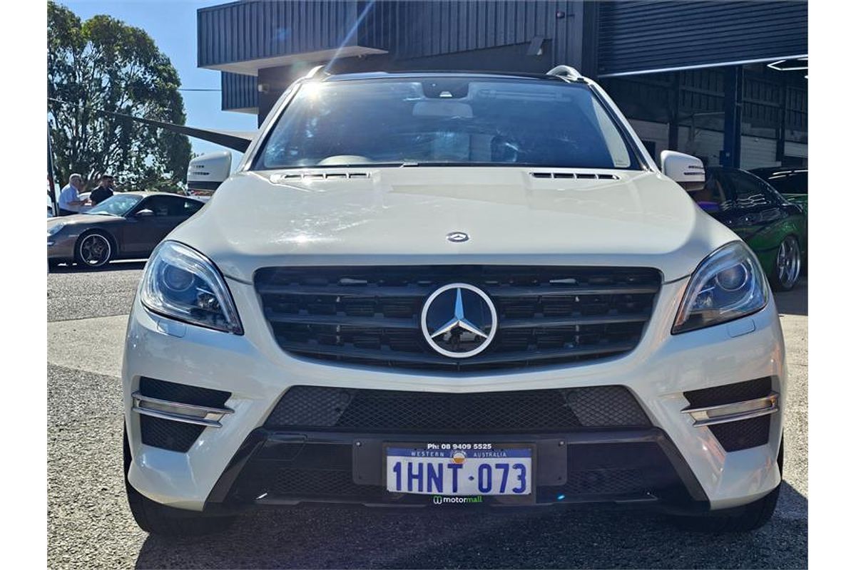 2012 Mercedes-Benz ML 500 (4x4) 166