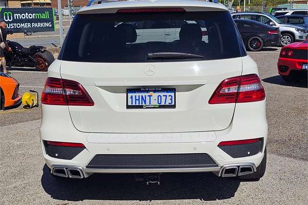 2012 Mercedes-Benz ML 500 (4x4) 166