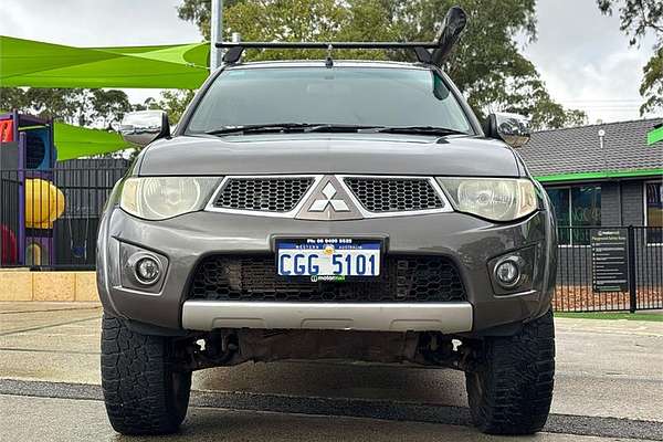 2013 Mitsubishi Triton GLX-R MN 4X4