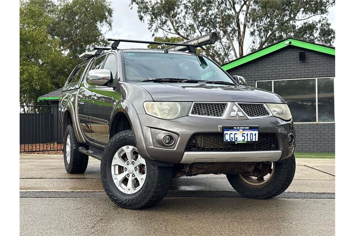 2013 Mitsubishi Triton GLX-R MN 4X4