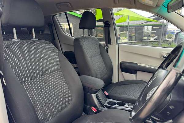 2013 Mitsubishi Triton GLX-R MN 4X4