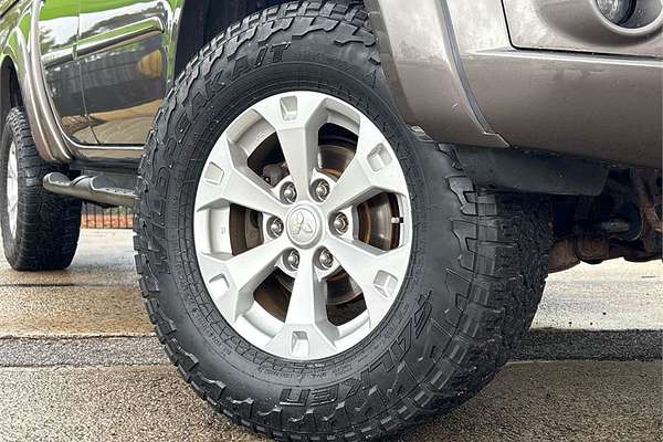 2013 Mitsubishi Triton GLX-R MN 4X4
