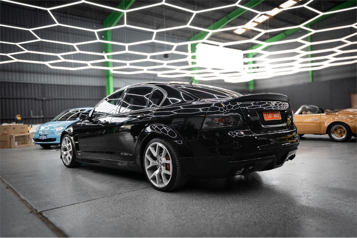 2008 HSV W427