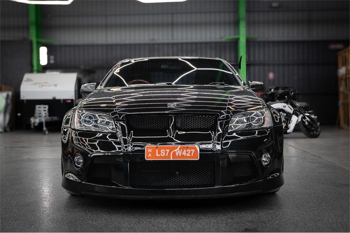 2008 HSV W427