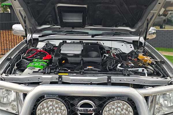 2013 Nissan Patrol ST GU VIII