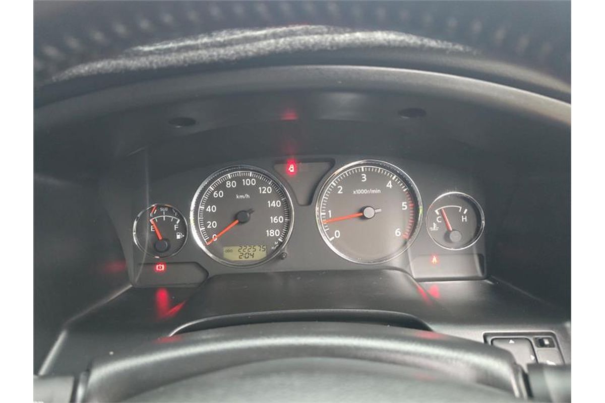 2013 Nissan Patrol ST GU VIII