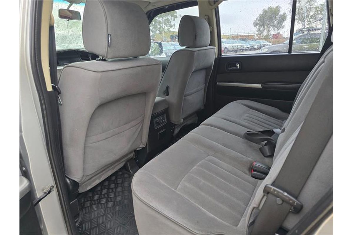 2013 Nissan Patrol ST GU VIII