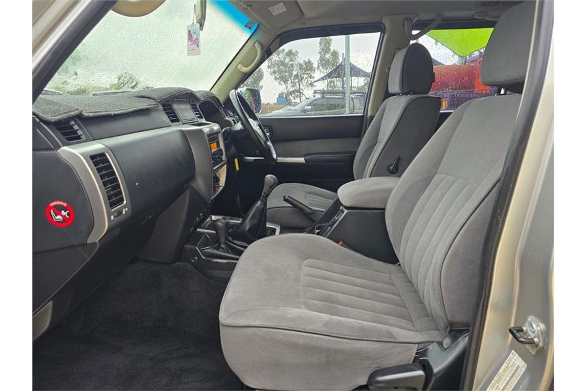 2013 Nissan Patrol ST GU VIII