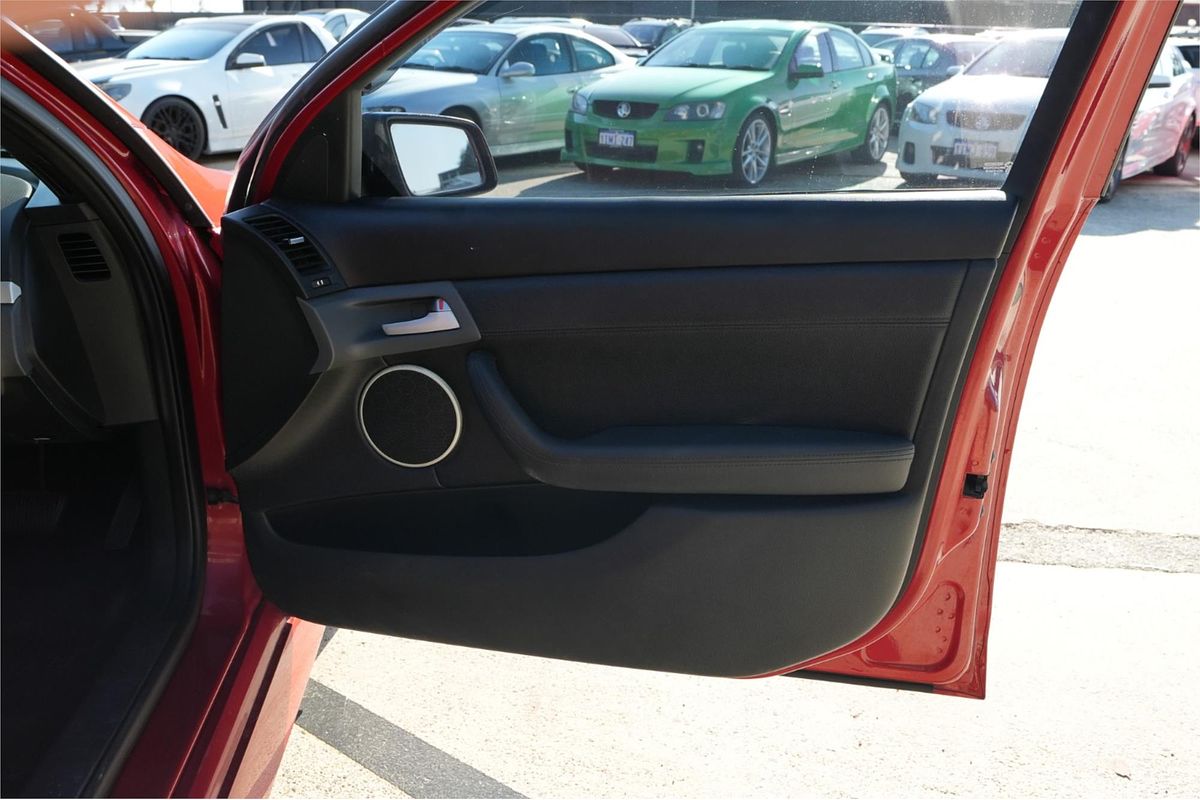 2011 Holden Commodore SV6 THUNDER VE II Rear Wheel Drive