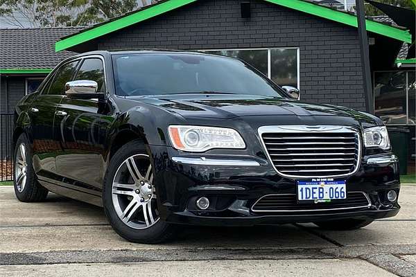 2013 Chrysler 300 C LX