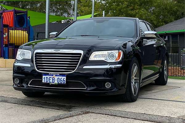 2013 Chrysler 300 C LX