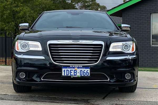 2013 Chrysler 300 C LX