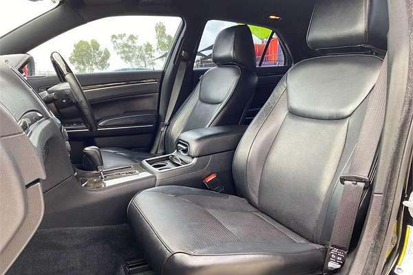 2013 Chrysler 300 C LX
