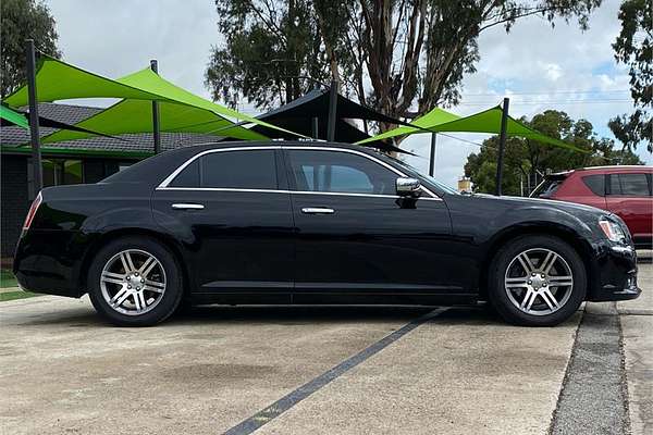 2013 Chrysler 300 C LX