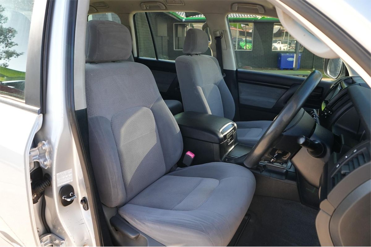 2008 Toyota Landcruiser GXL VDJ200R
