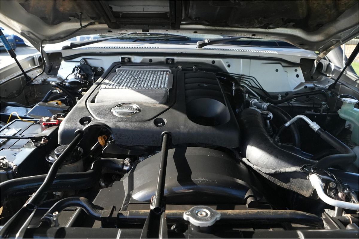 2011 Nissan Patrol ST GU VII