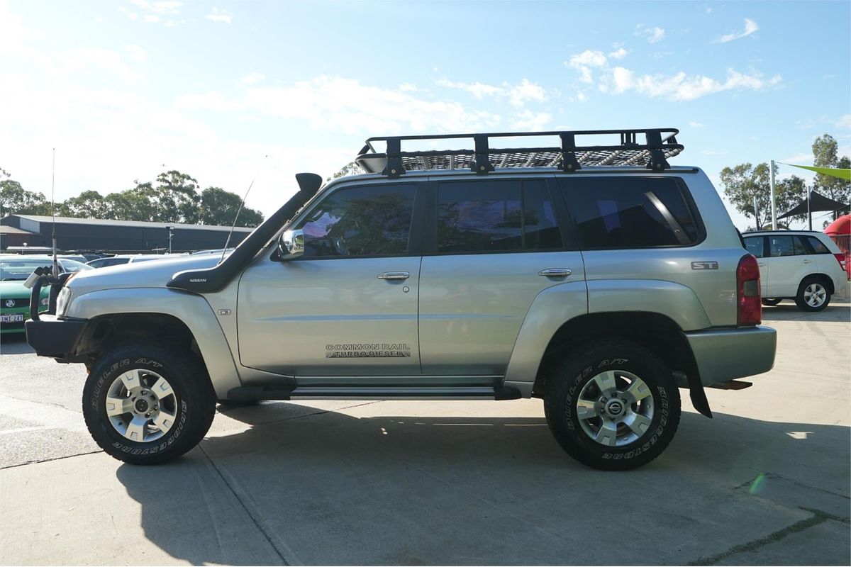 2011 Nissan Patrol ST GU VII