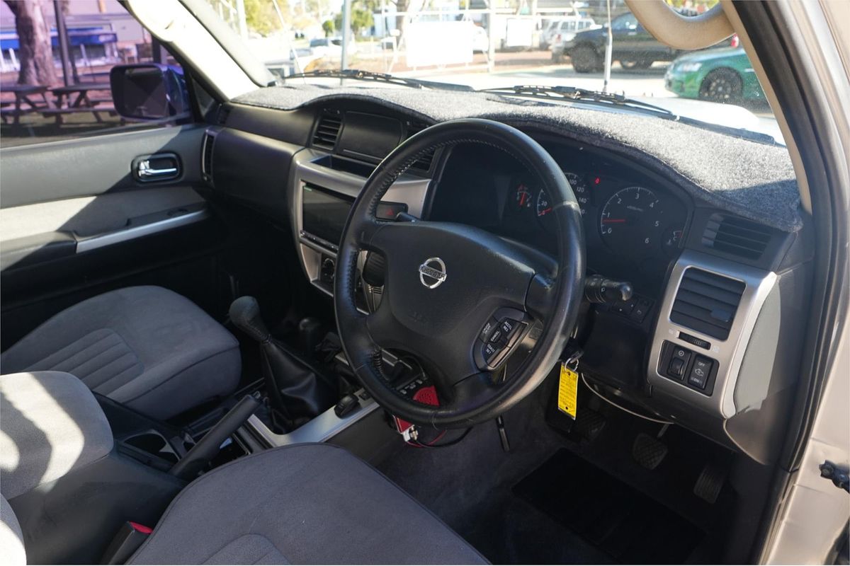 2011 Nissan Patrol ST GU VII