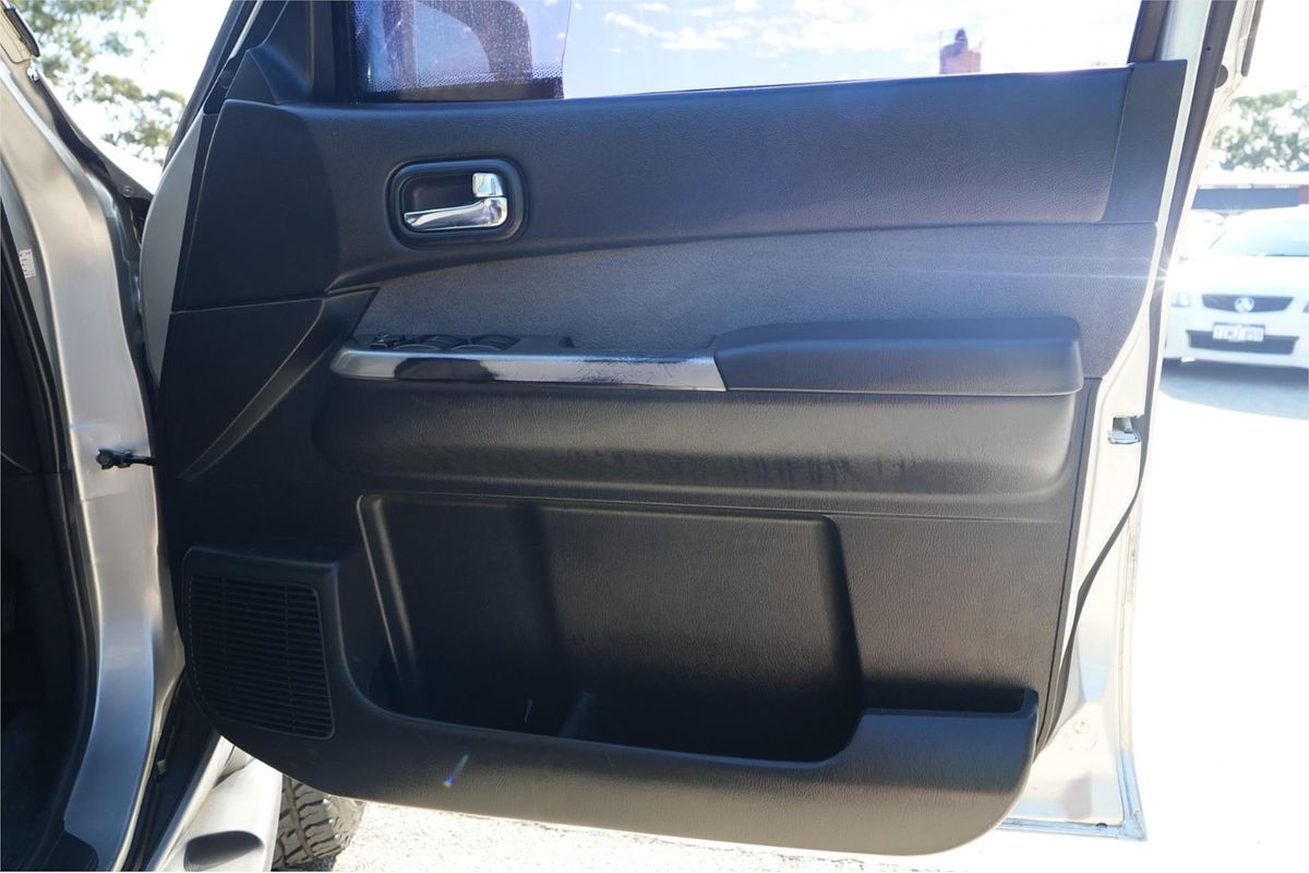 2011 Nissan Patrol ST GU VII